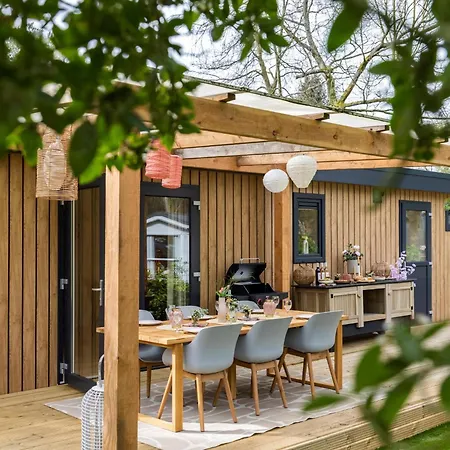 Het Hertenpad 度假居 *